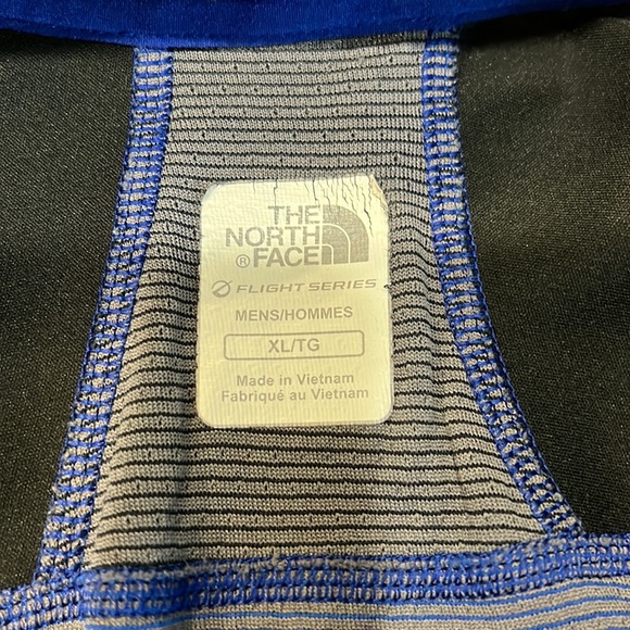 The North Face Flight Series Qtr Zip. XL - Picture 3 of 6